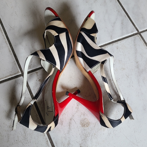 Giuseppe Zanotti black, off white and red zebra print leather heels..size 38.5 - Picture 3 of 6